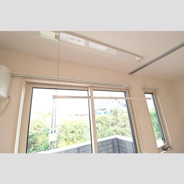 その他 (室内物干し)