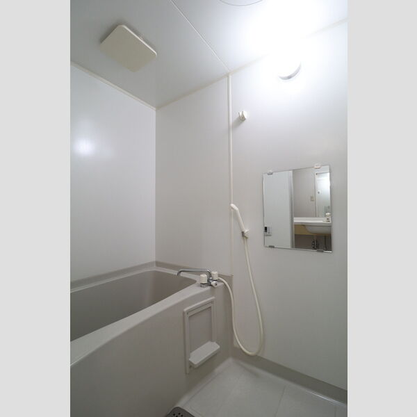 バス (ユニットバス)