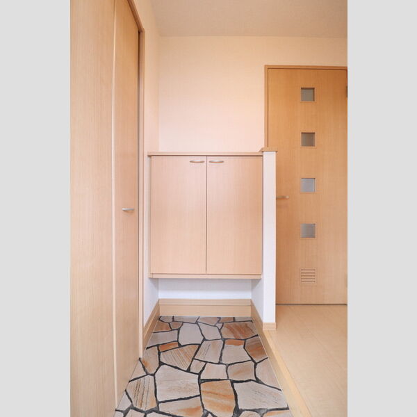 玄関 (玄関)