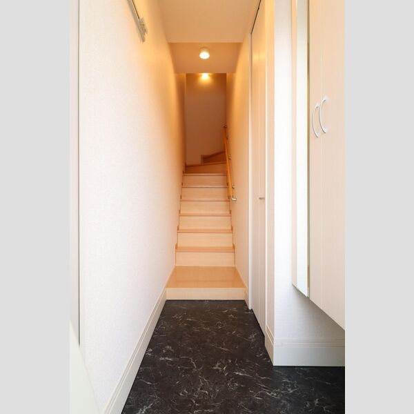 玄関 (玄関)