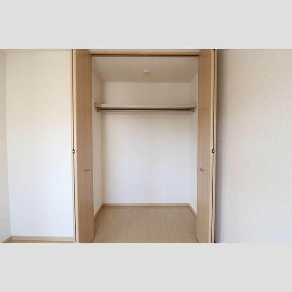 収納 (クローゼット)