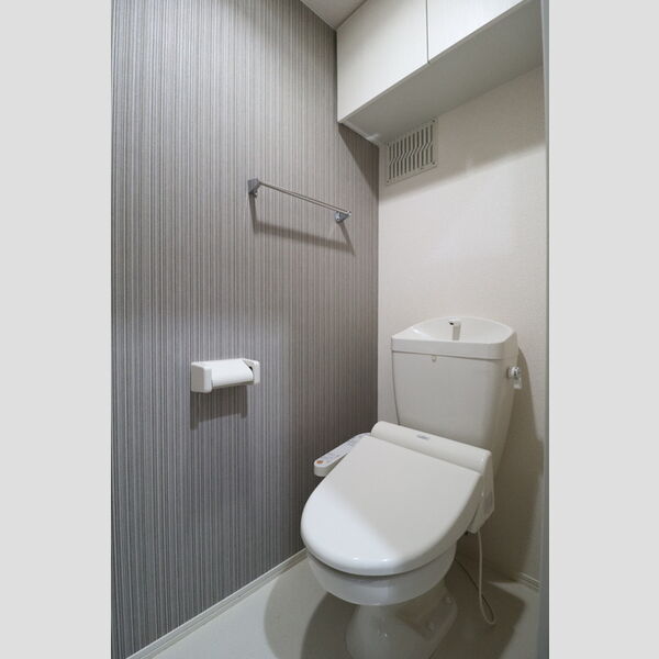 トイレ (温水洗浄便座)