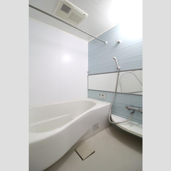 バス (ユニットバス)