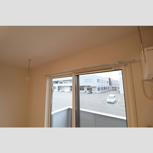 その他 (室内物干し)