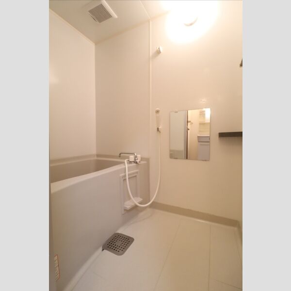 バス (ユニットバス)