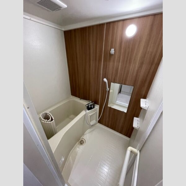 バス (ユニットバス)