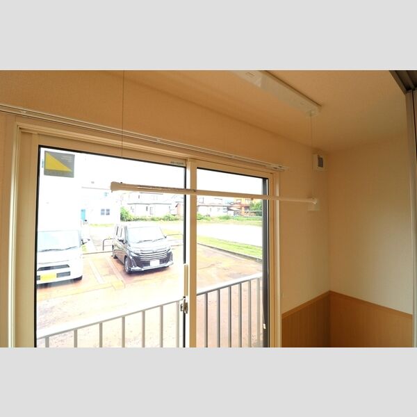 その他 (室内物干し)