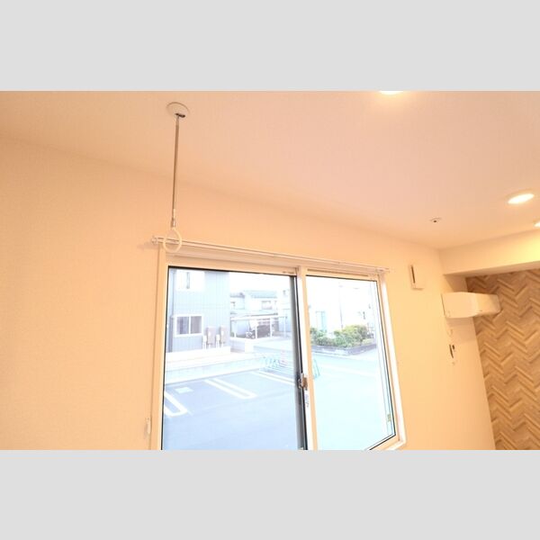 その他 (室内物干し)