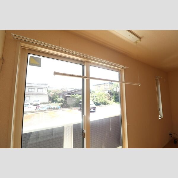 その他 (室内物干し)