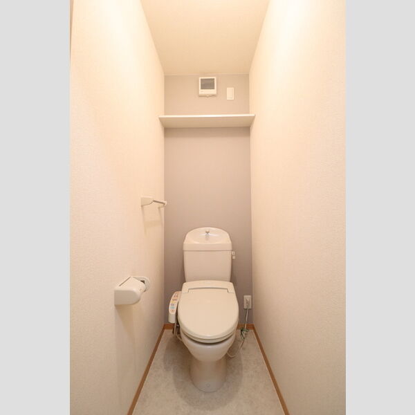 トイレ (温水洗浄暖房便座)