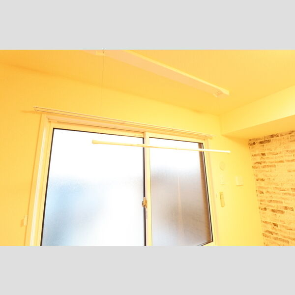 その他 (室内物干し)