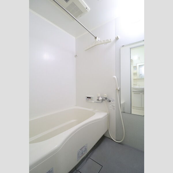 バス (ユニットバス)