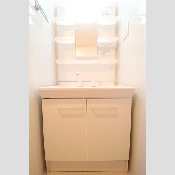 洗面所 (洗髪洗面化粧台)