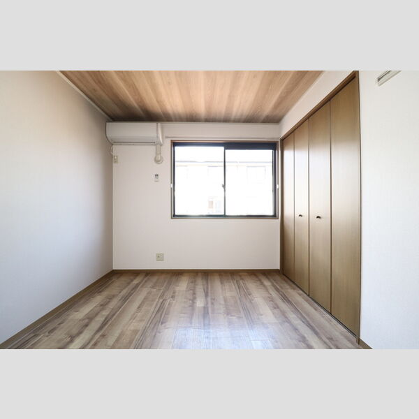 その他 (洋室①)