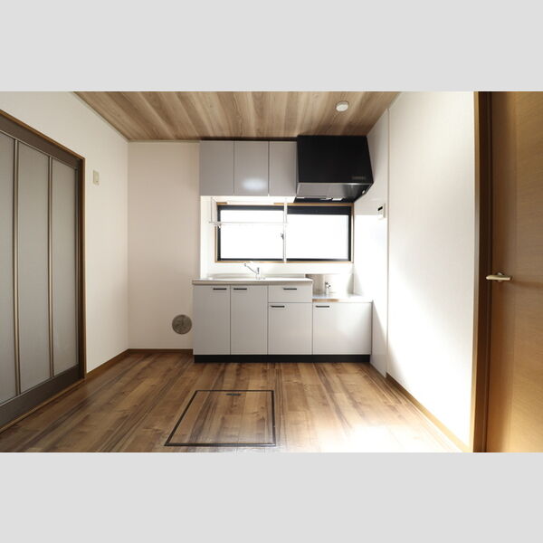 居室・リビング (ダイニングキッチン)