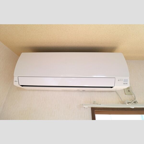 その他設備 (エアコン)