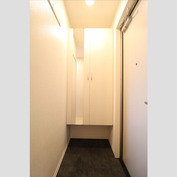 玄関 (玄関)