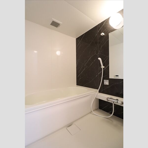 バス (浴室)
