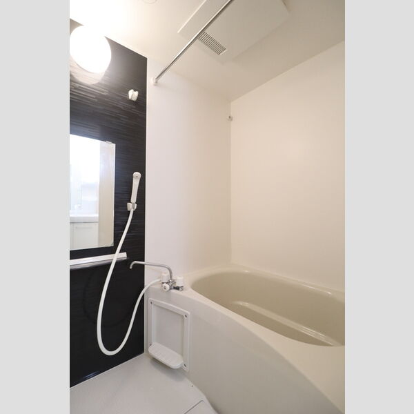 バス (浴室)