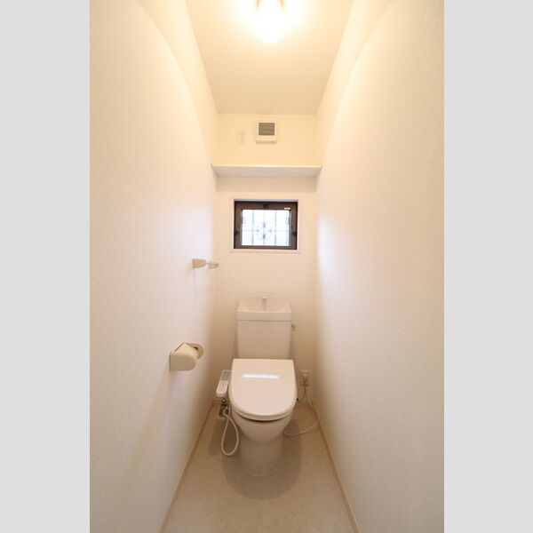 トイレ (温水洗浄暖房便座)