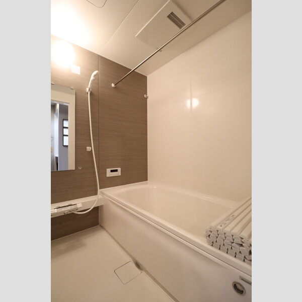 バス (ユニットバス)