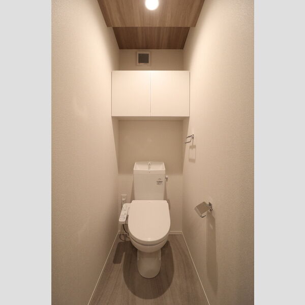 トイレ (温水洗浄暖房便座)