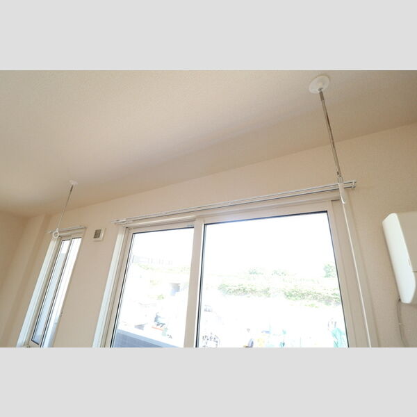 その他 (室内物干し)