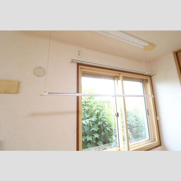 その他 (室内物干し)