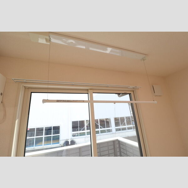 その他 (室内物干し)