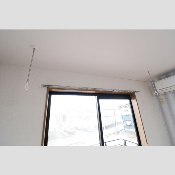 その他 (室内物干し)