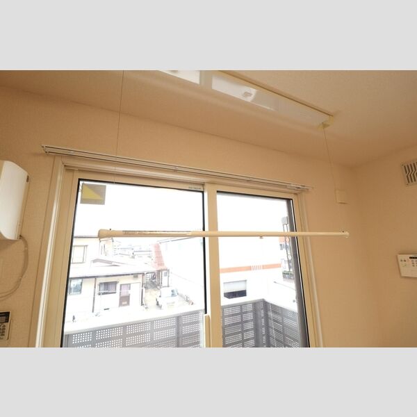 その他 (室内物干し)