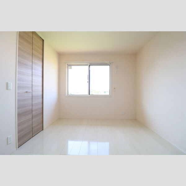 その他 (洋室➁)