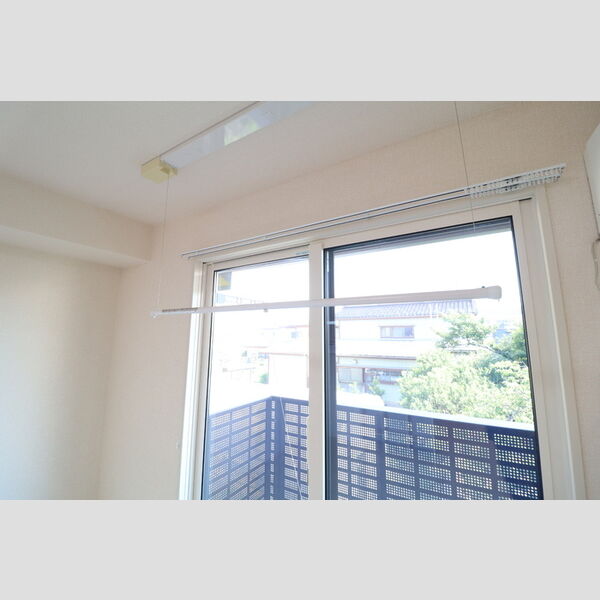 その他 (室内物干し)