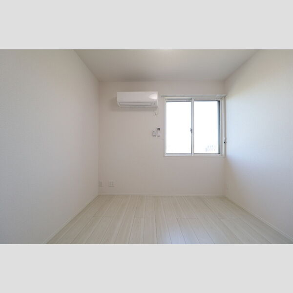 その他 (洋室➁)