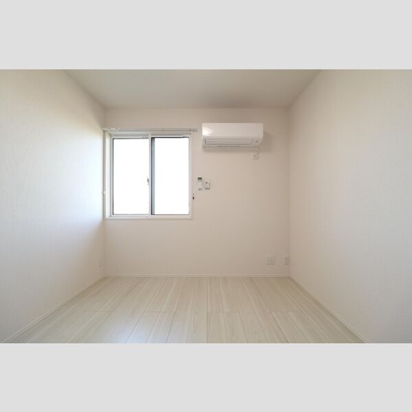 その他 (洋室➁)