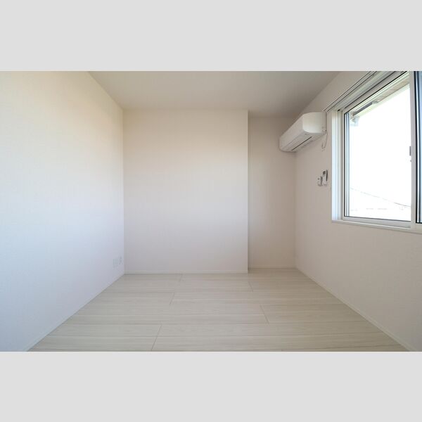 その他 (洋室①)