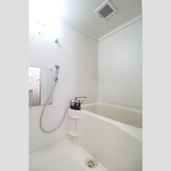 バス (ユニットバス)