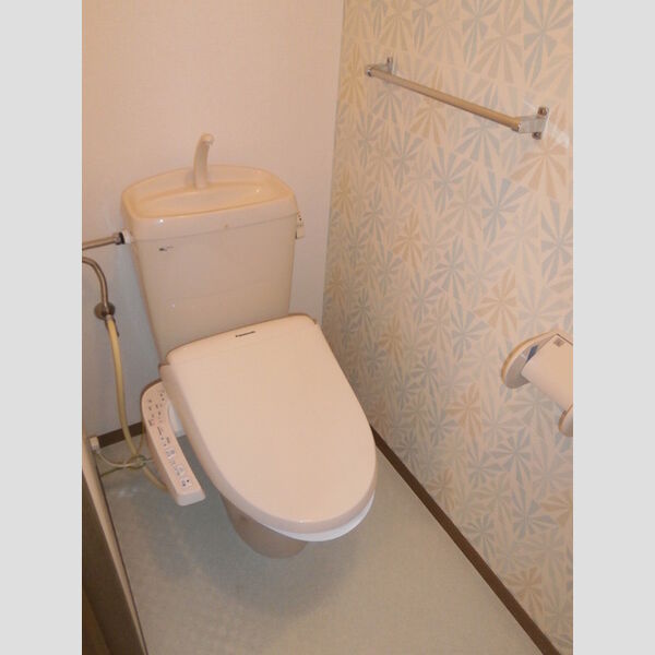 トイレ (温水洗浄暖房便座)