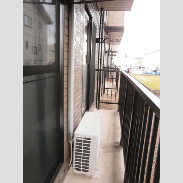 バルコニー・ベランダ (バルコニー)