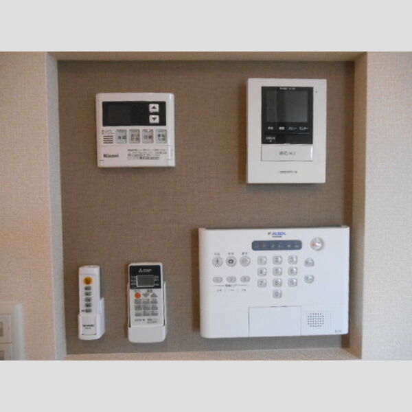 その他設備 (モニタ付インターホン・ALSOKホームセキュリティ)