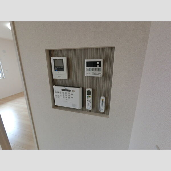 その他設備 (モニタ付インターホン・ALSOKホームセキュリティ)