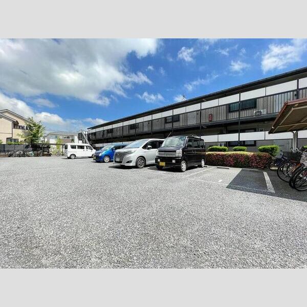 駐車場 (駐車場)