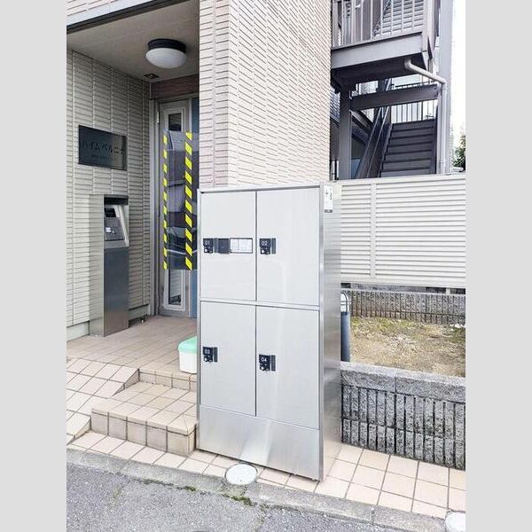 現地周辺 (宅配ボックス)