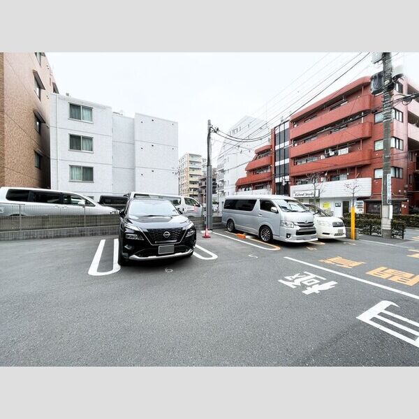 駐車場 (駐輪場)