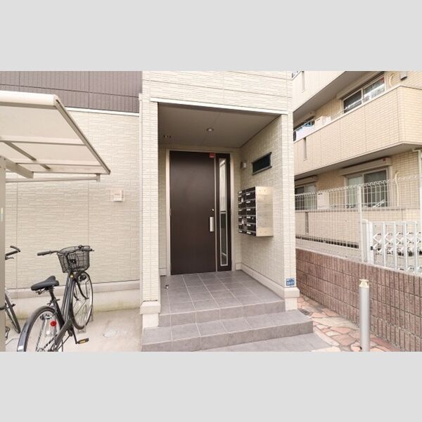 エントランス (オートロックエントランス)