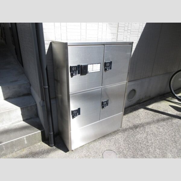 現地周辺 (宅配BOX)