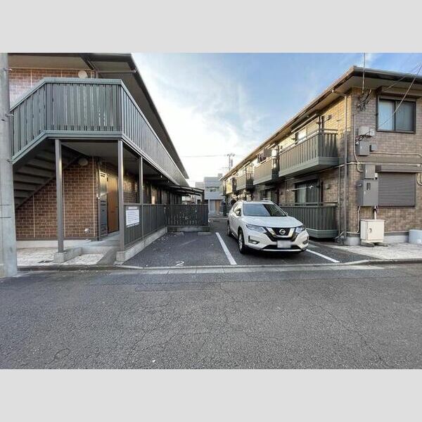 駐車場 (駐車場)