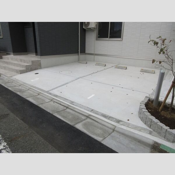 駐車場 (駐車場)