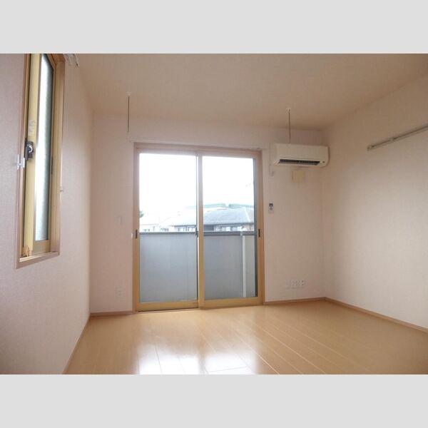 その他 (2階 洋室6帖)