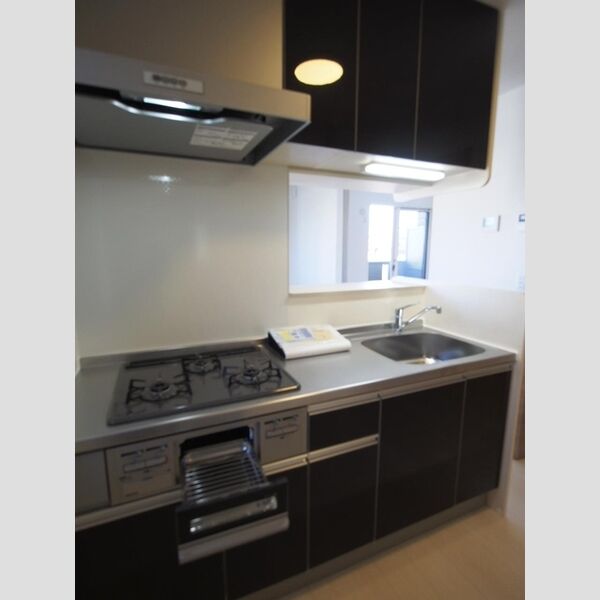 キッチン (☆3口ガスコンログリル付きキッチン☆)